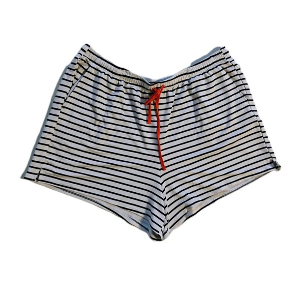 Fabletics Women's Plus Size  Blue/White Striped Shorts, Size XXL/1X - Picture 1 of 8